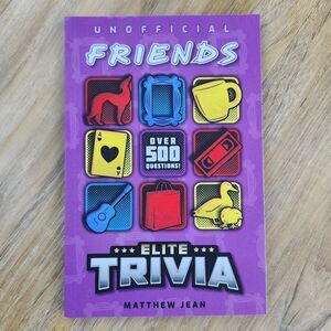 🔹️NWOT Friends Paperback Trivia Book